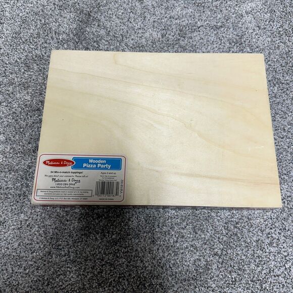 Melissa and Doug Pizza Party Replacement Wooden Food Pieces - Picture 4 of 13